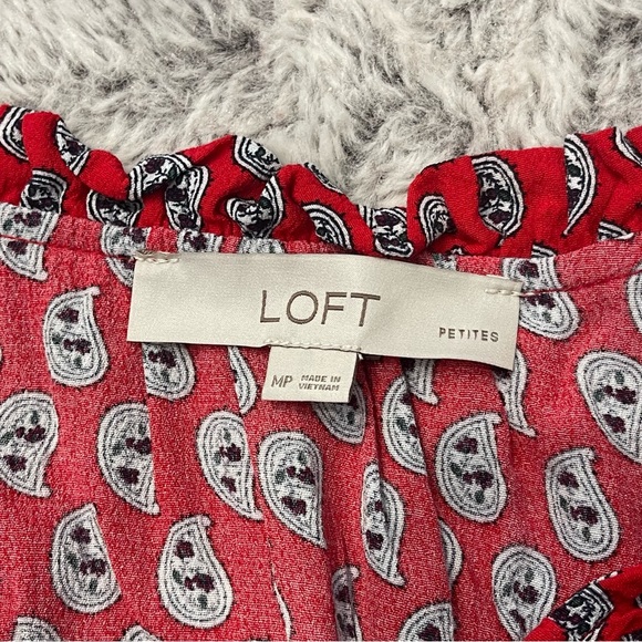 Loft Paisley Ruched Ruffle Tie Neck Top Size Medium P - Picture 4 of 4